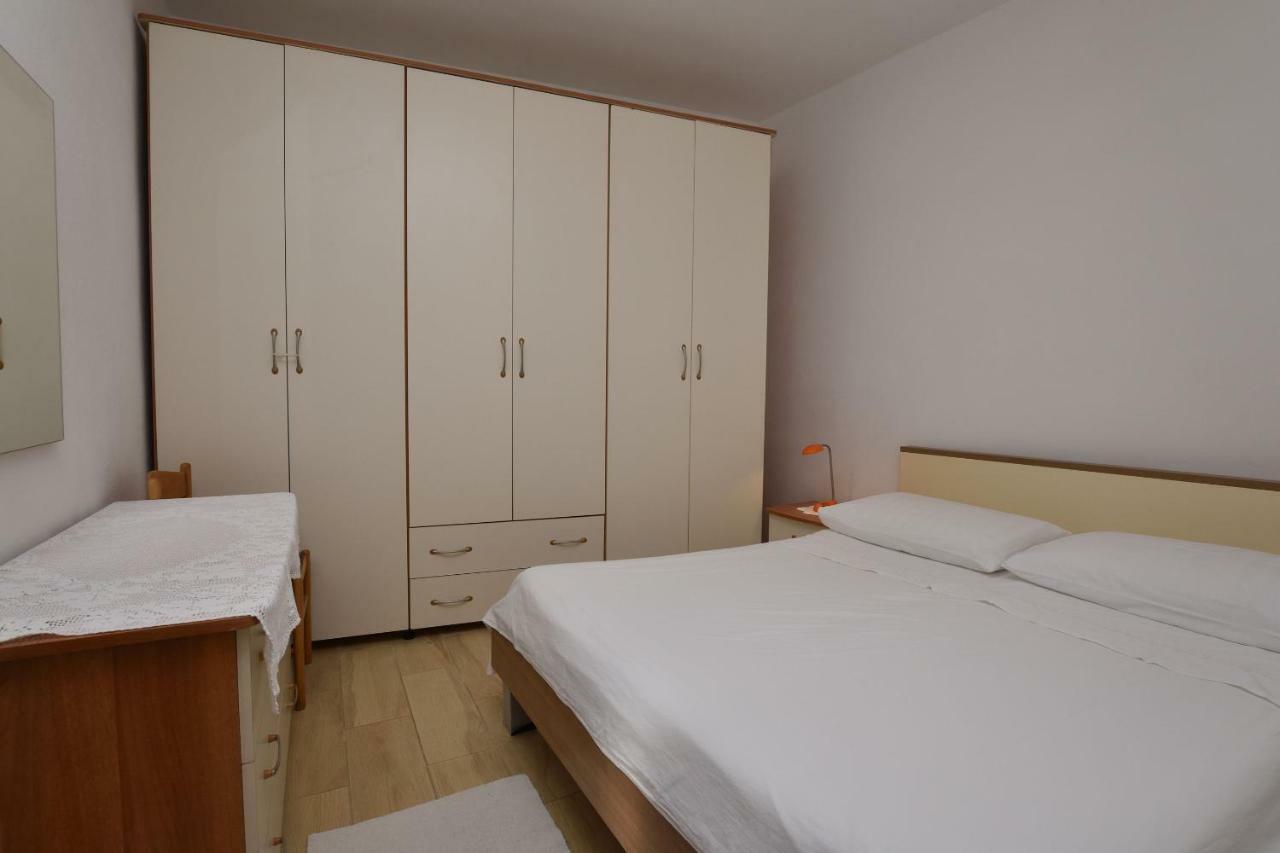 Apartment Milka Primošten Exteriér fotografie