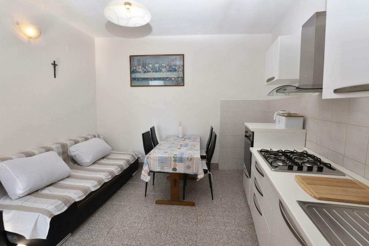 Apartment Milka Primošten Exteriér fotografie