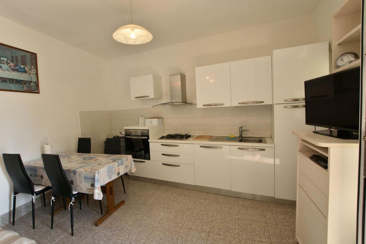 Apartment Milka Primošten Exteriér fotografie